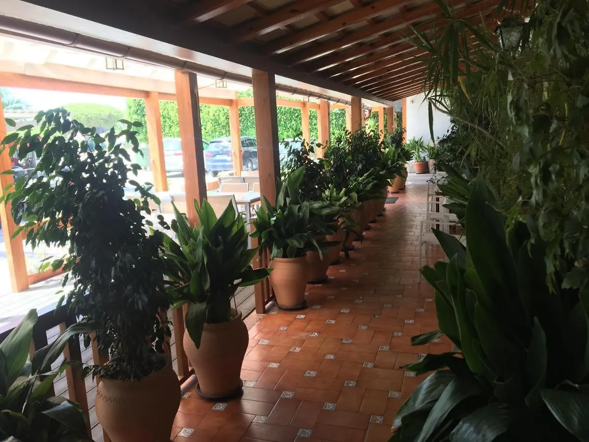 Hotel Antonio Conil Conil De La Frontera 2*,