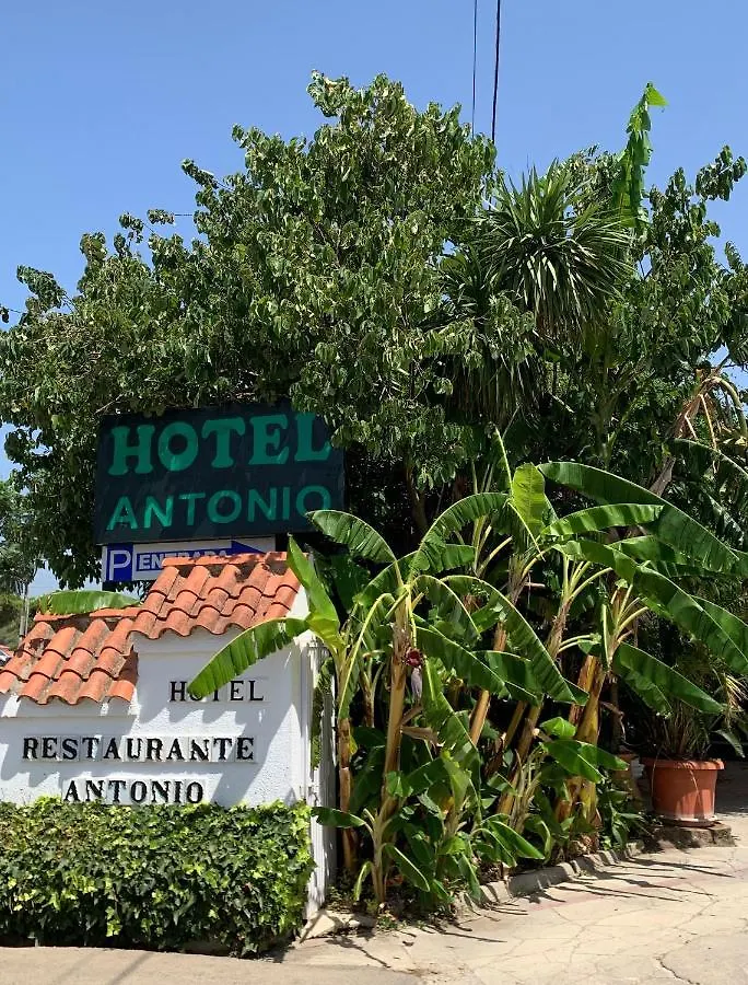 Hotel Antonio Conil Conil De La Frontera Spain